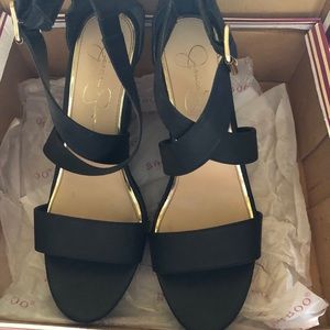 Jessica Simpson Wedges